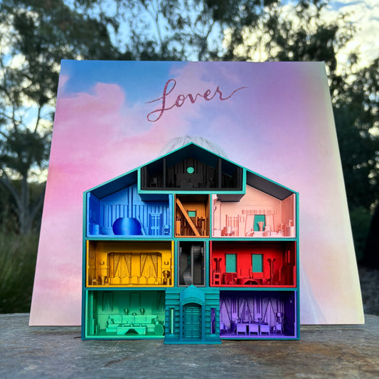 Lover House Replica Stand